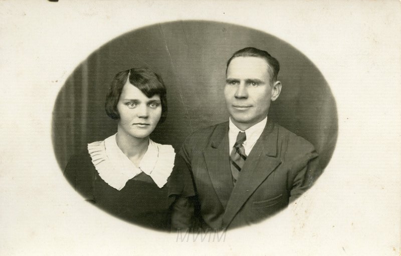 KKE 4001.jpg - Stefania (Sacewicz) i Wiktor Klukowie, Kojryszki, 14 XI 1935 r.
